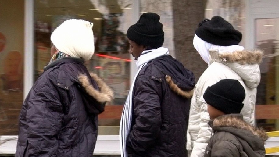 Migranti z Alžírska obťažovali v Humennom ženy